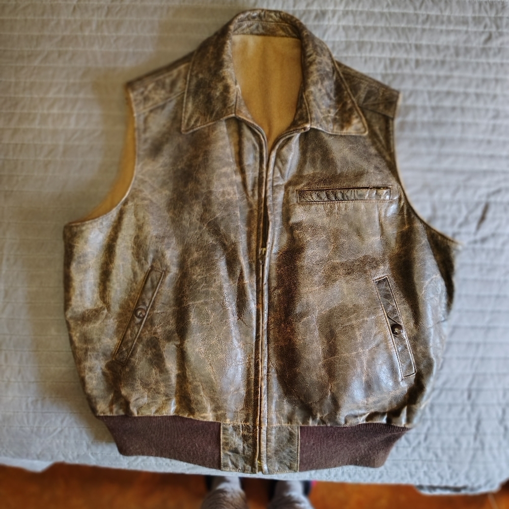 Vintage 70s Golden Bear Sportswear Distressed Leather Mountain Vest
